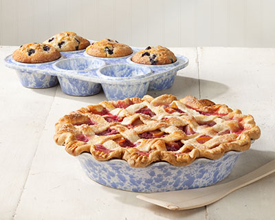 Fluted Morning Glory Blue Pie Pan