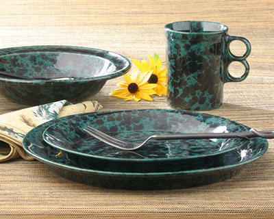 Classic Dinnerware 4-Piece Set