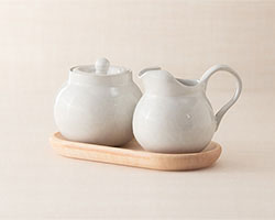 Sugar & Cream& Vermont Maple Tray Set