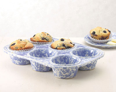 Stoneware Muffin Pan